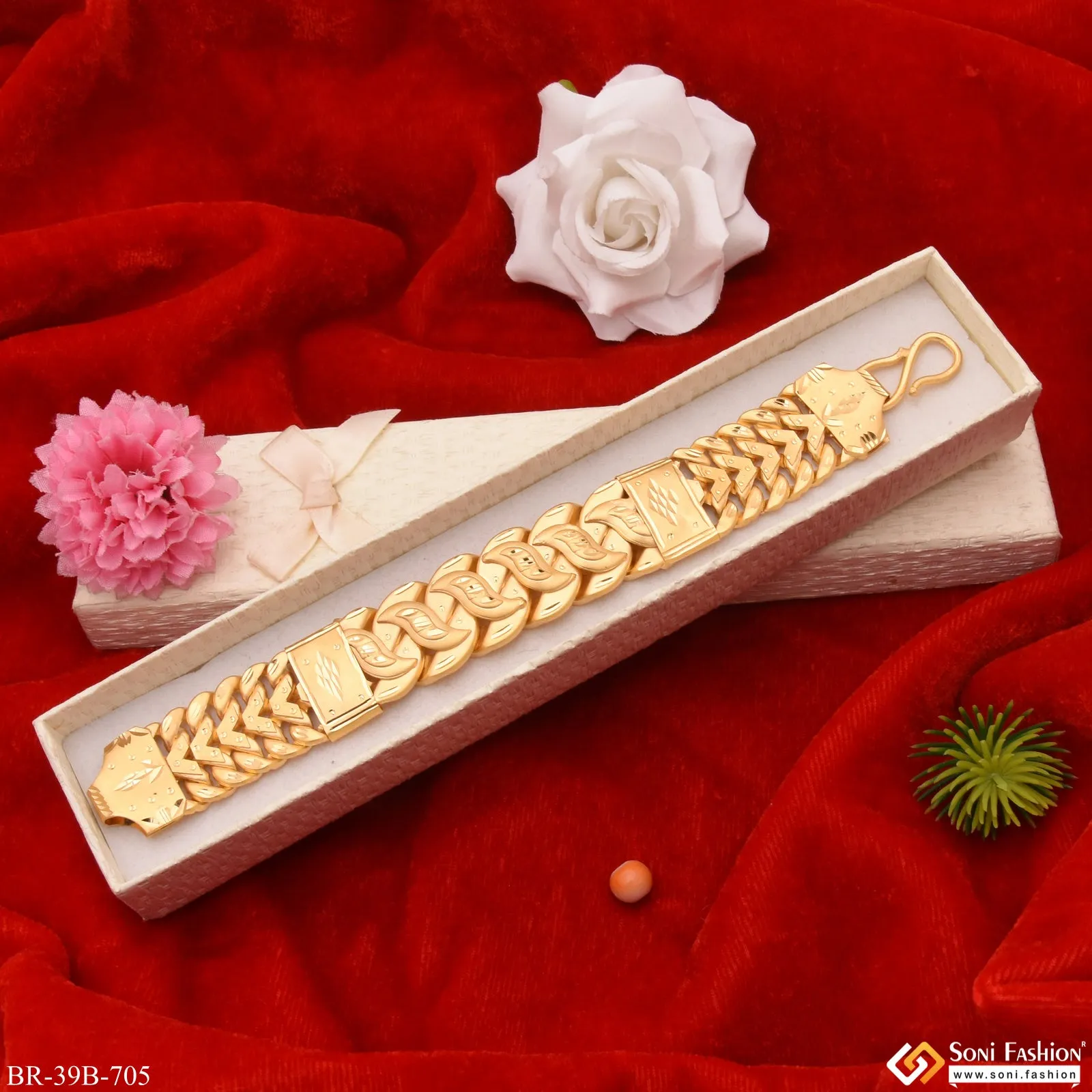 1 Gram Gold Plated V Design Gorgeous Design Gold Plated Hollow Bracelet - Style B705