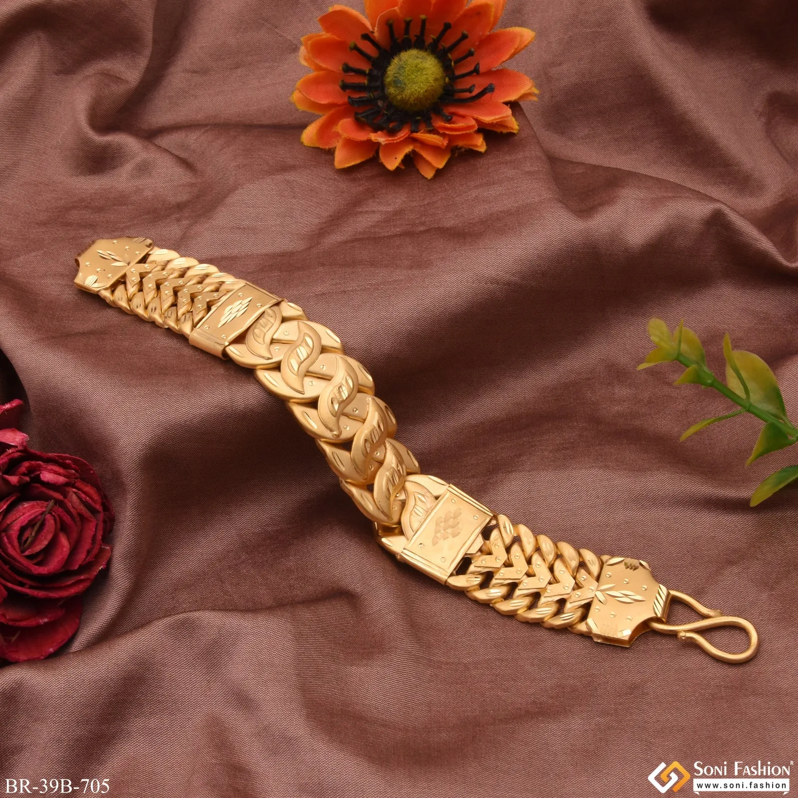 1 Gram Gold Plated V Design Gorgeous Design Gold Plated Hollow Bracelet - Style B705