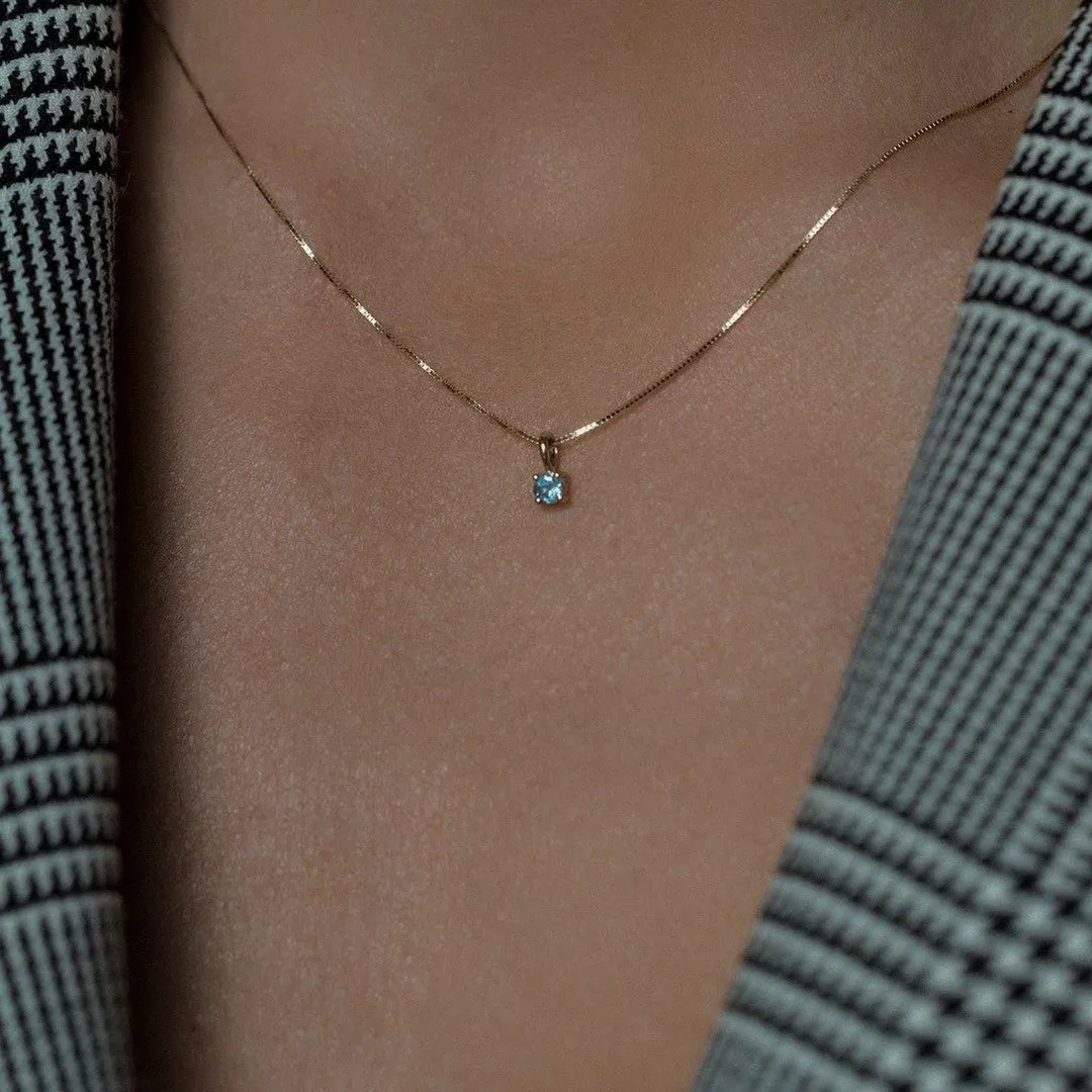 18K Gold Brazilian Aquamarine Necklace