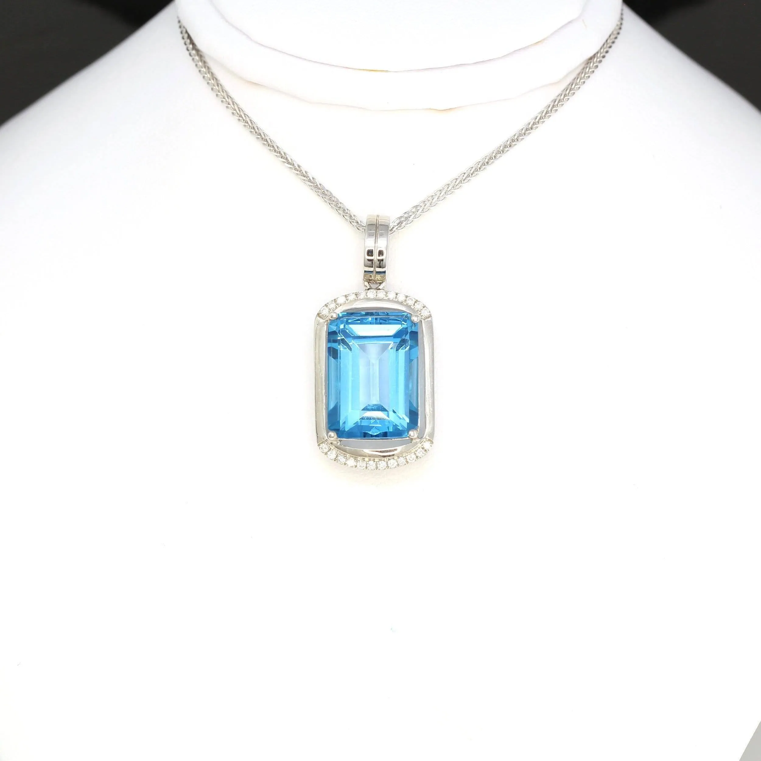 18k White Gold Genuine Topaz & Diamonds Pendant Necklace