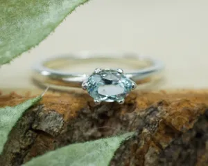 Aquamarine Ring, Genuine Untreated Brazilian Aquamarine; 0.415cts