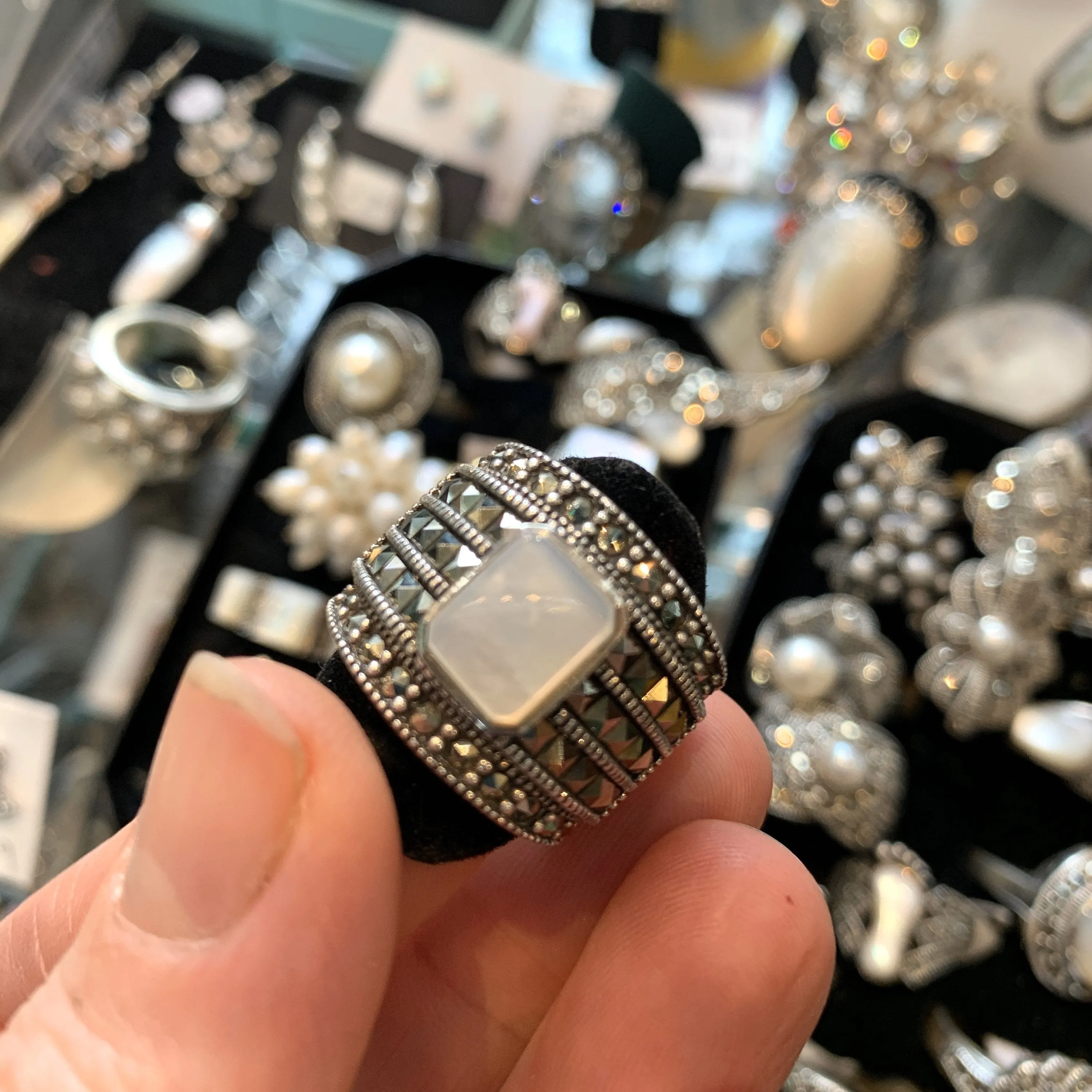 Art Deco Style Ring with Mother of pearl and square Marcasite