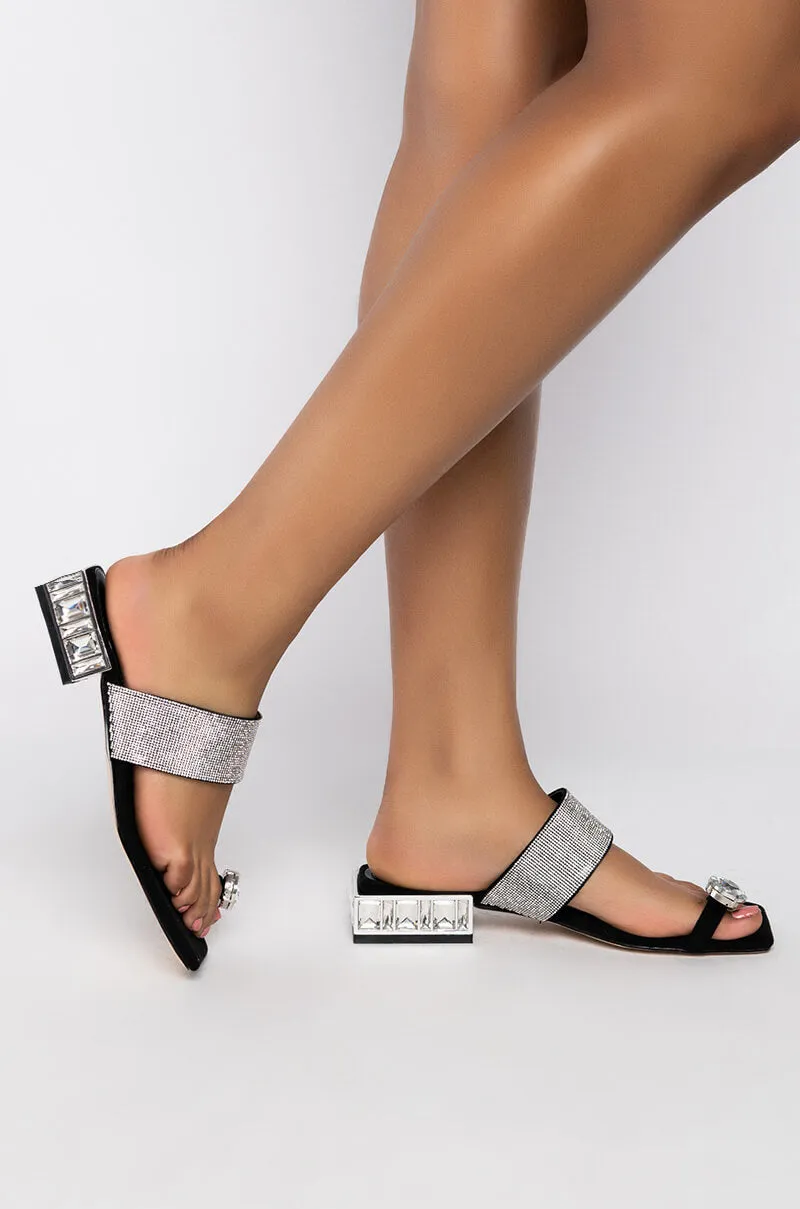 AZALEA WANG DIAMOND DREAMING FLAT SANDAL IN BLACK