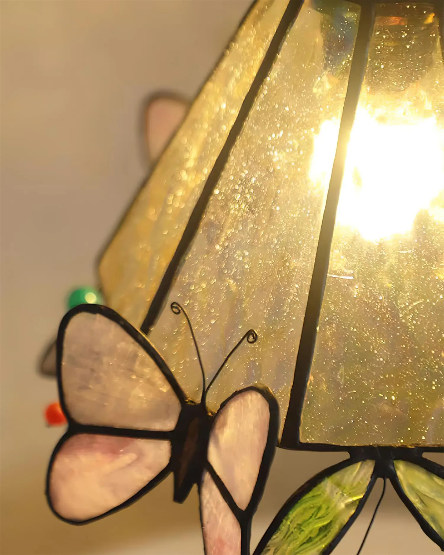 Briandy Tiffany Pendant Lamp