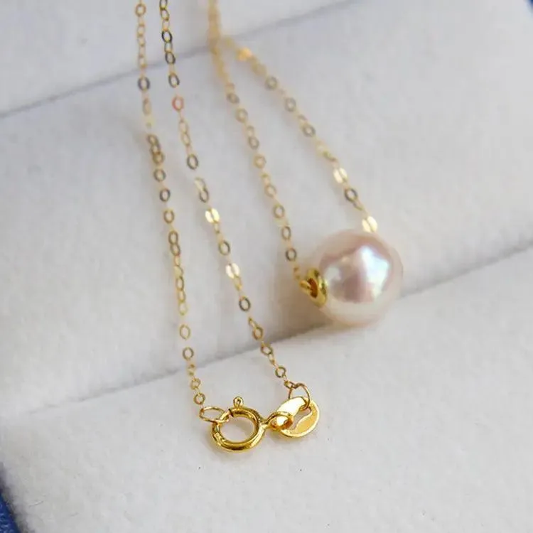 Classic Single Pearl Pendant Necklace 18K Gold