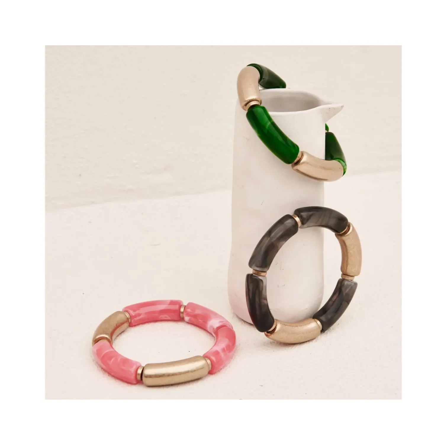 Cuff Vivid