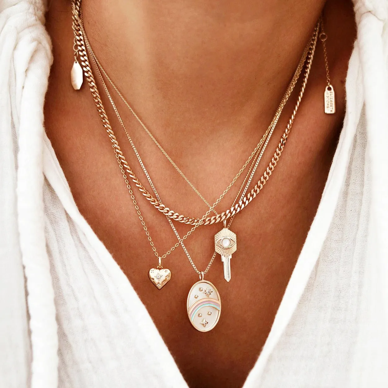 Daydream Pendant Necklace MOP