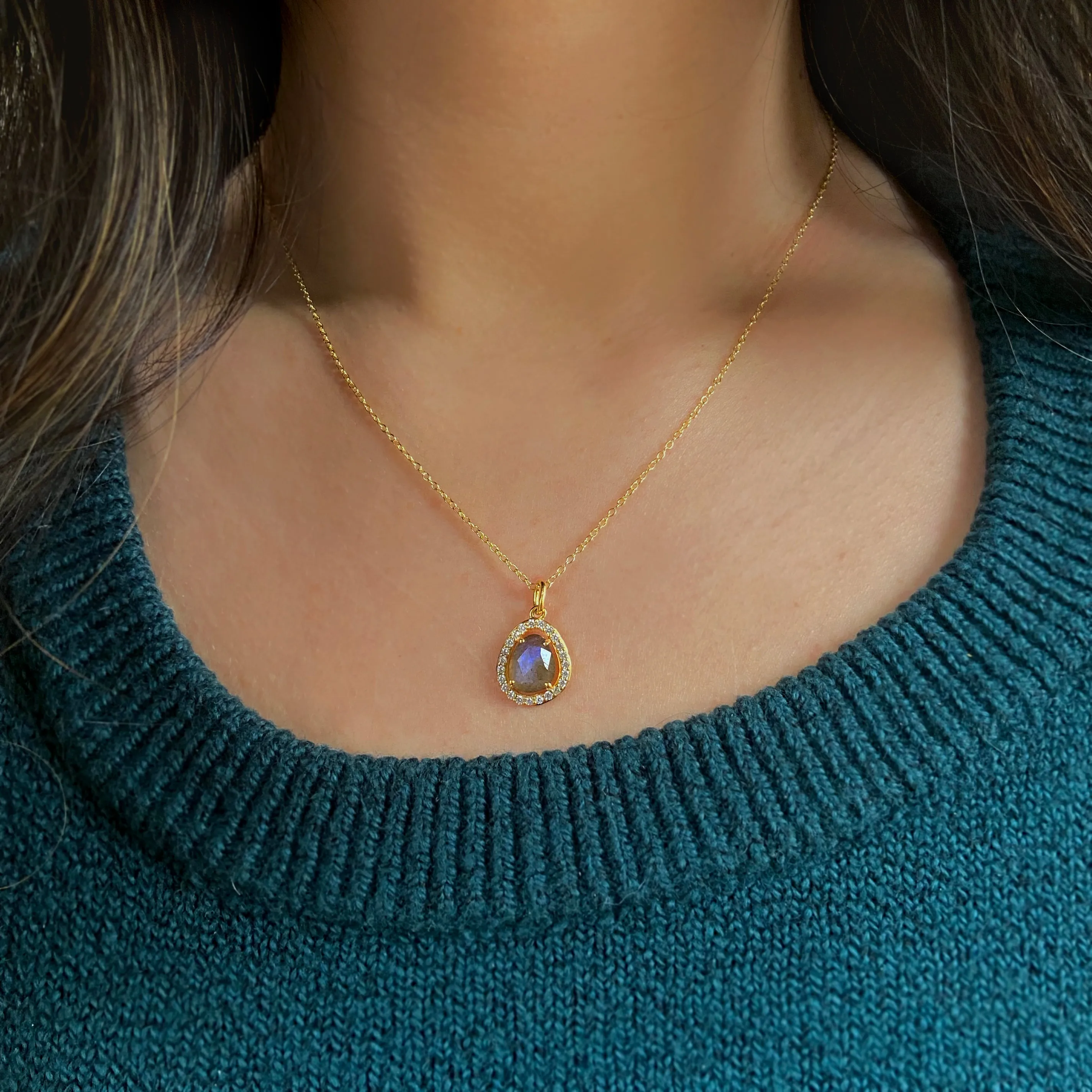 Deanna Necklace with Floating Labradorite Gemstone