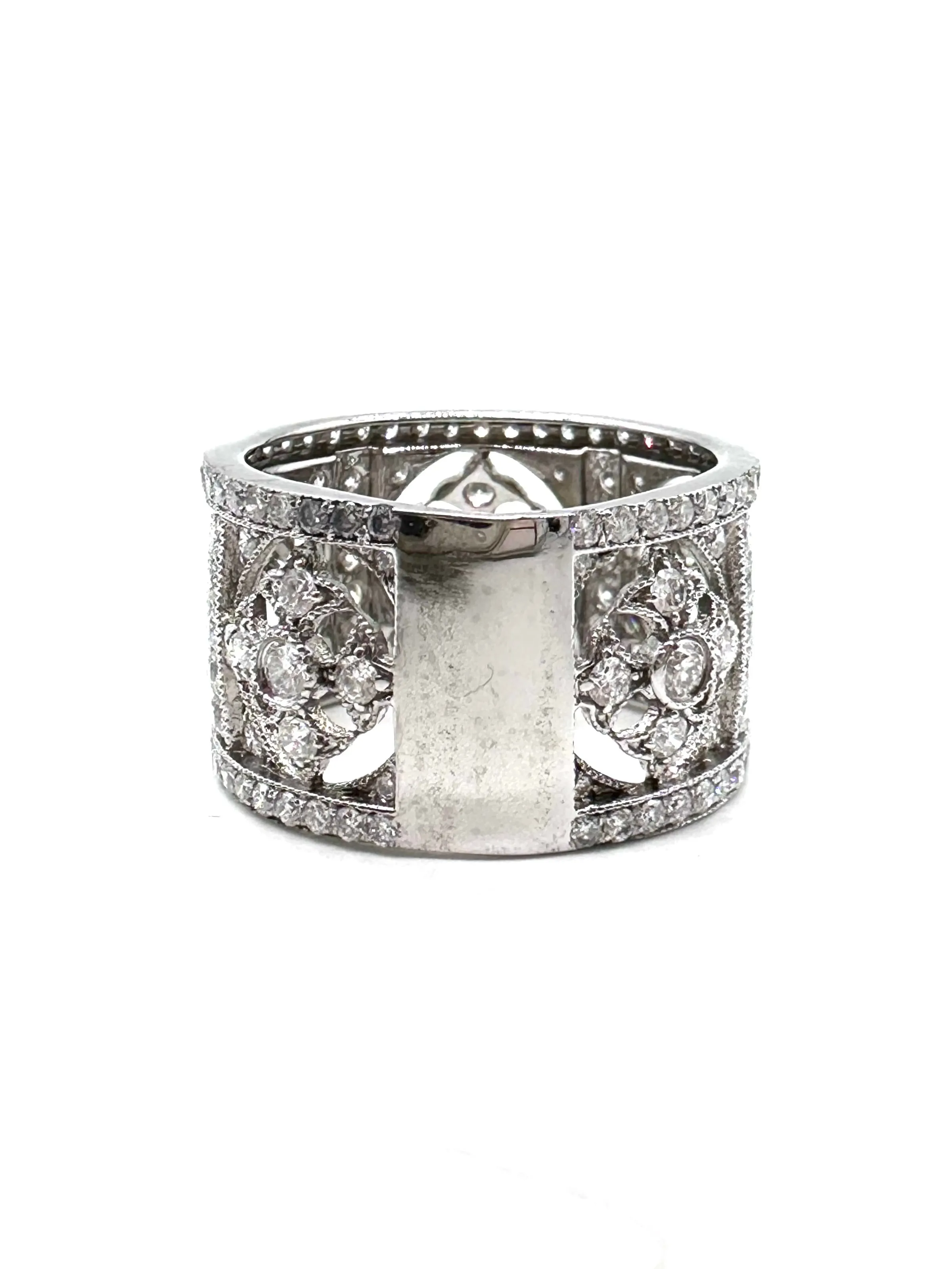 Diamond Cross cutout ring