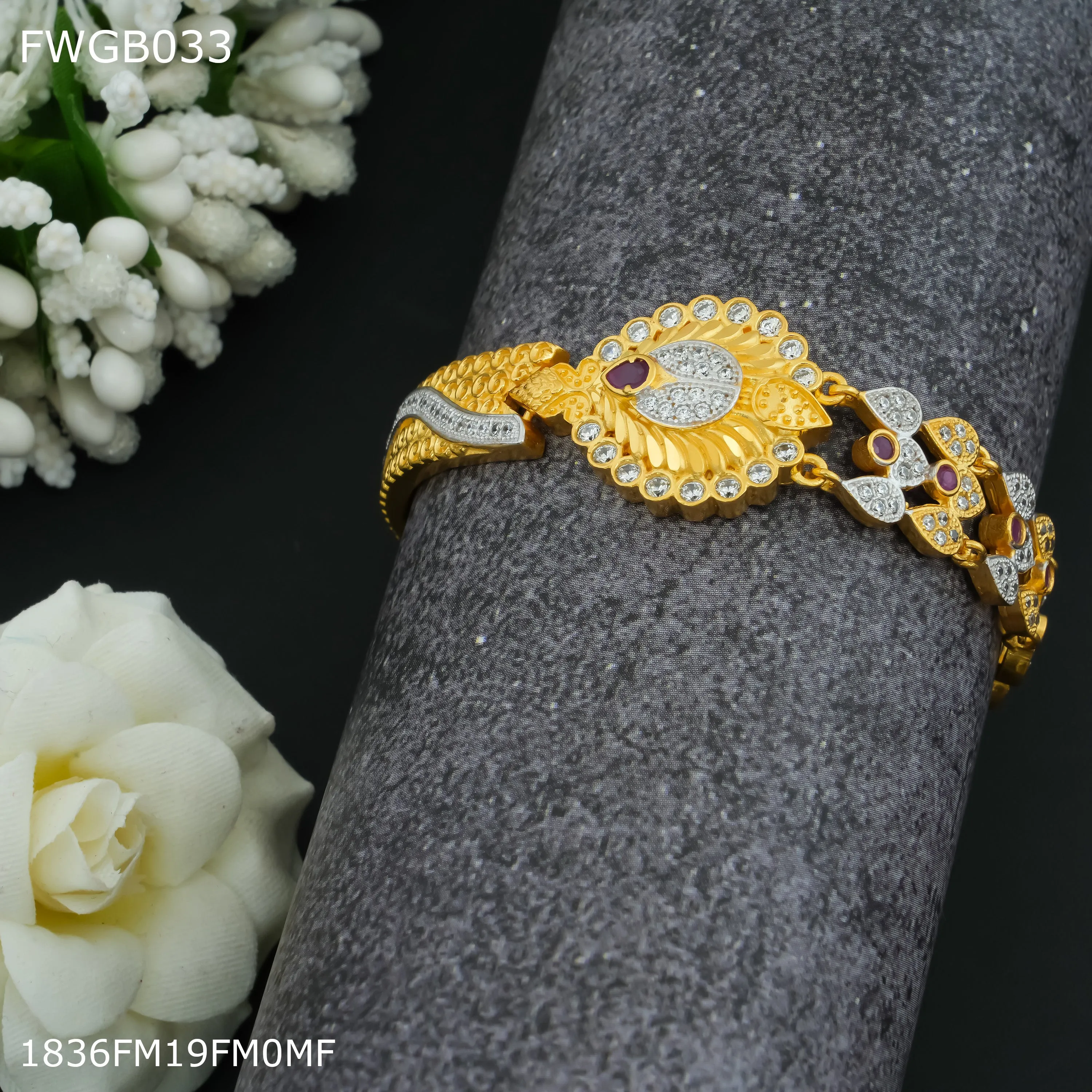 Freemen 1mg Dimond with gold plated kada For Women - FWGB033