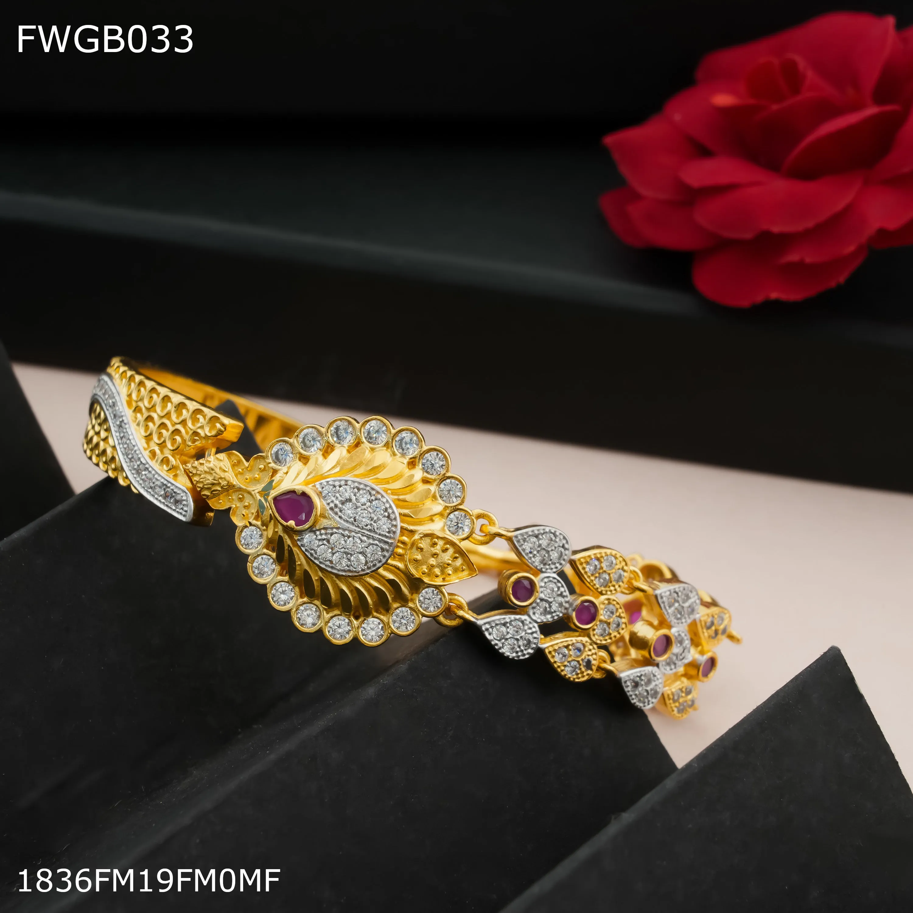 Freemen 1mg Dimond with gold plated kada For Women - FWGB033