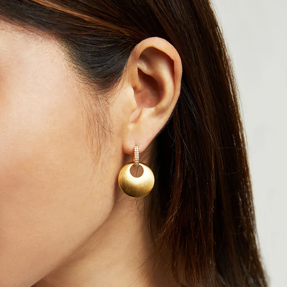 GOLD PETITE DROP EARRING