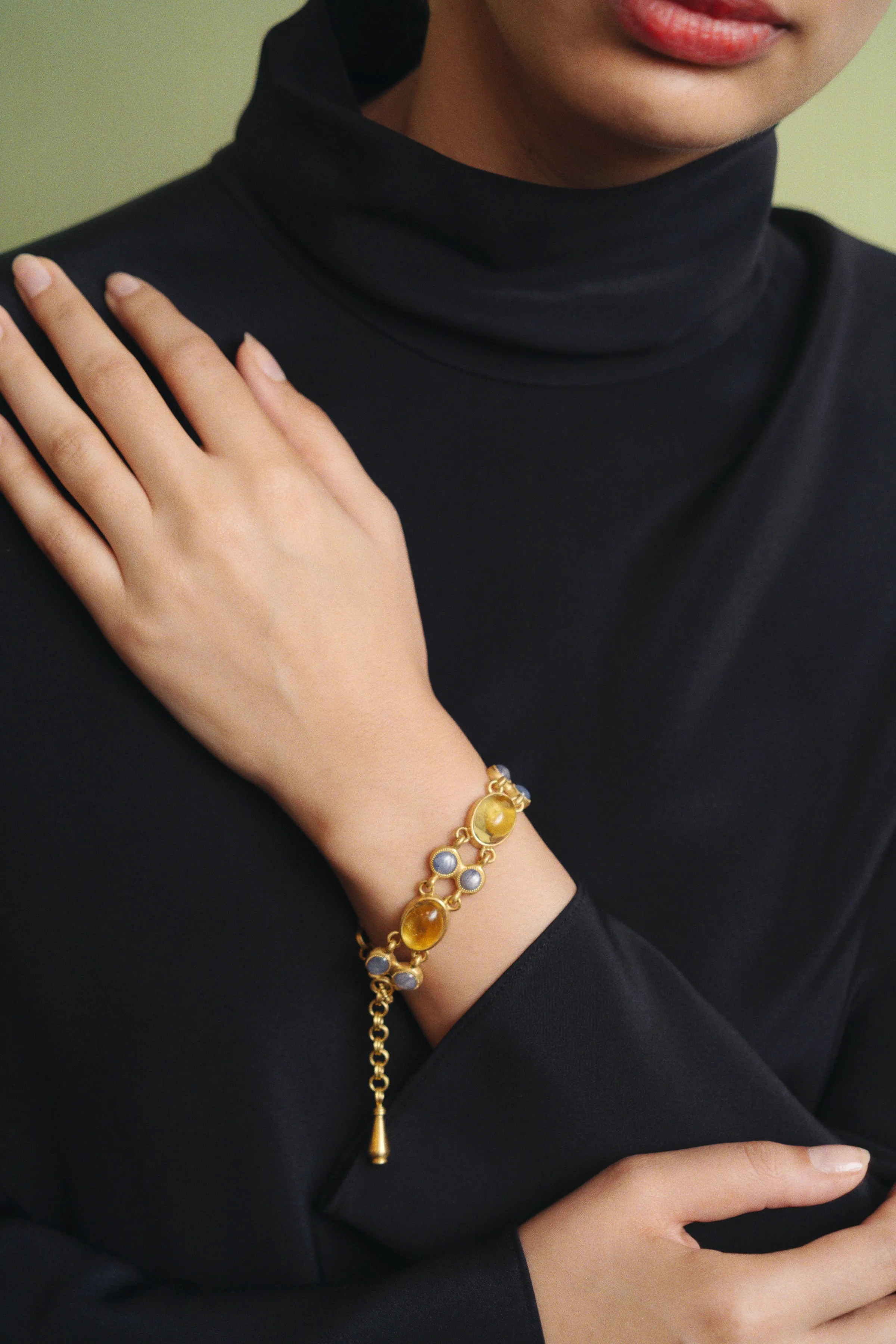 Hemera and Nyx Star Sapphire and Golden Beryl Bracelet