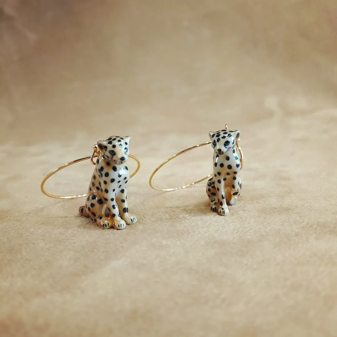 Sitting Cheetah porcelaine gold hoop earrings by And Mary