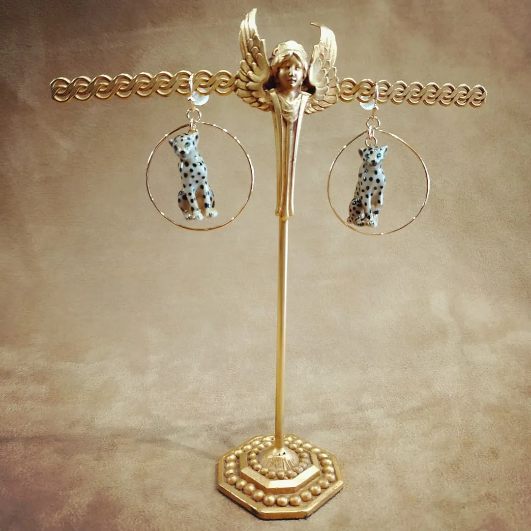 Sitting Cheetah porcelaine gold hoop earrings by And Mary