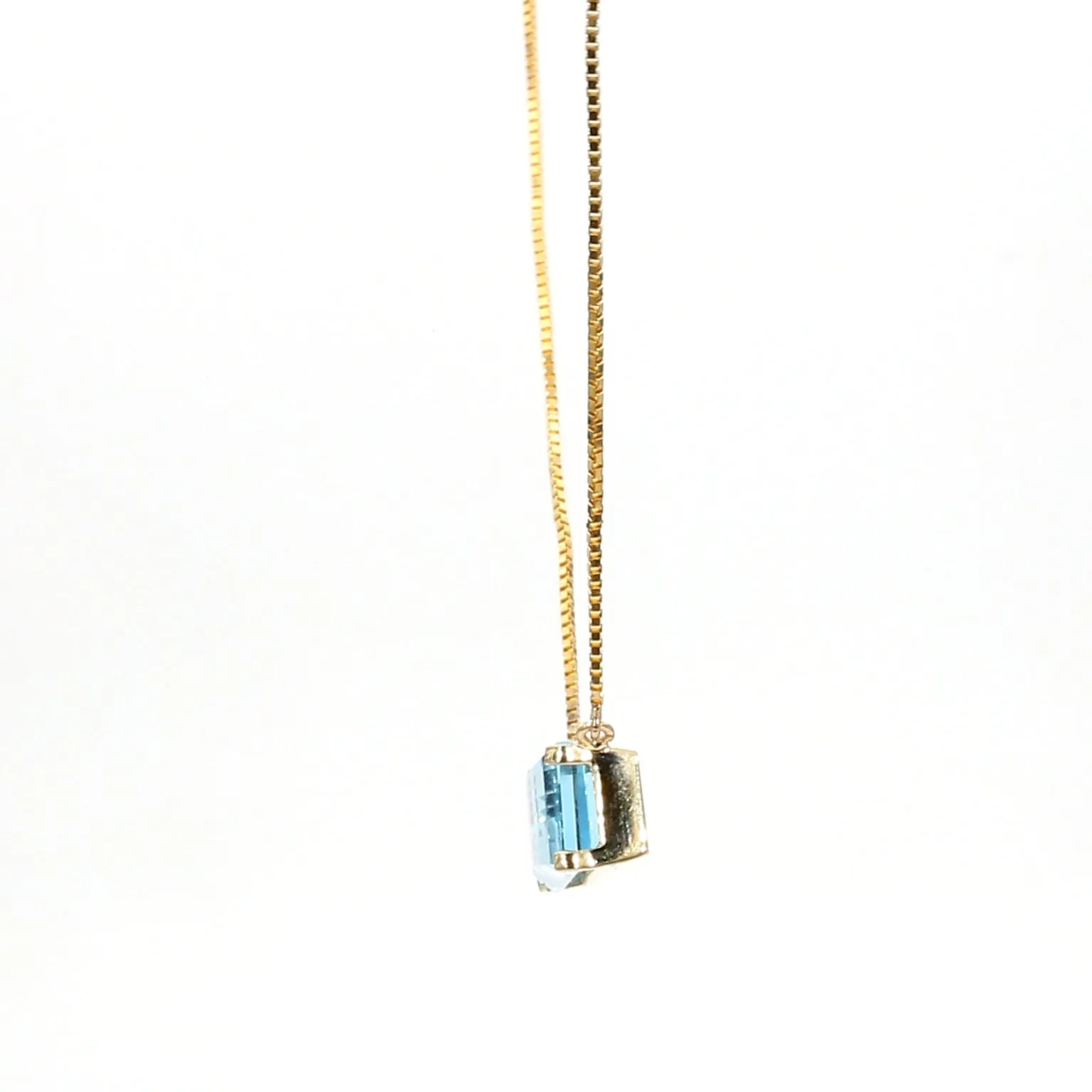 Sky-Blue Topaz Necklace