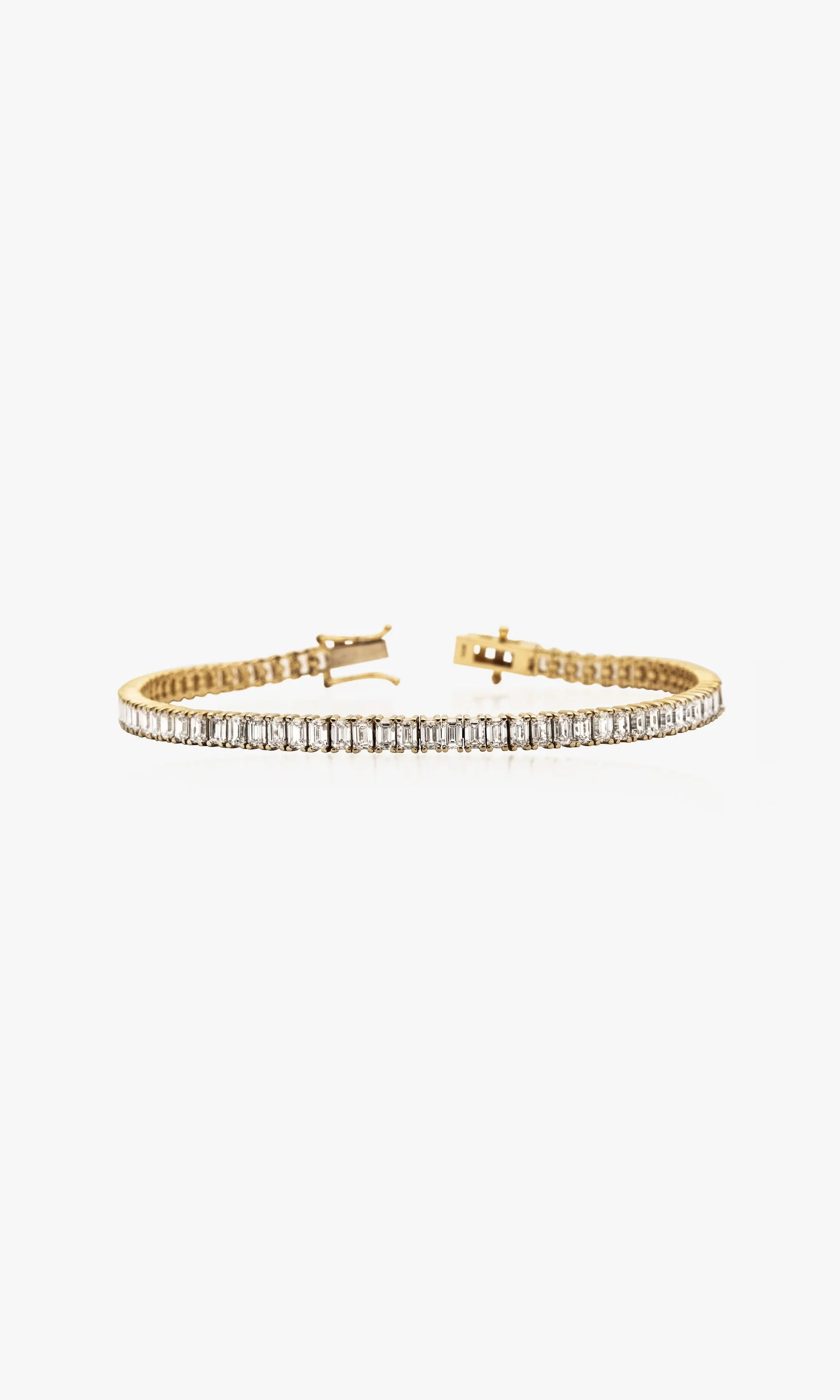 THE LOVE EMERALD CUT BRACELET 6.44 Carats
