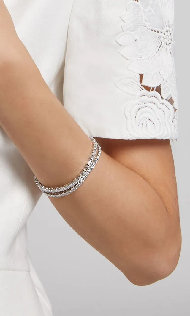 THE LOVE EMERALD CUT EAST WEST BRACELET 10.30 Carats
