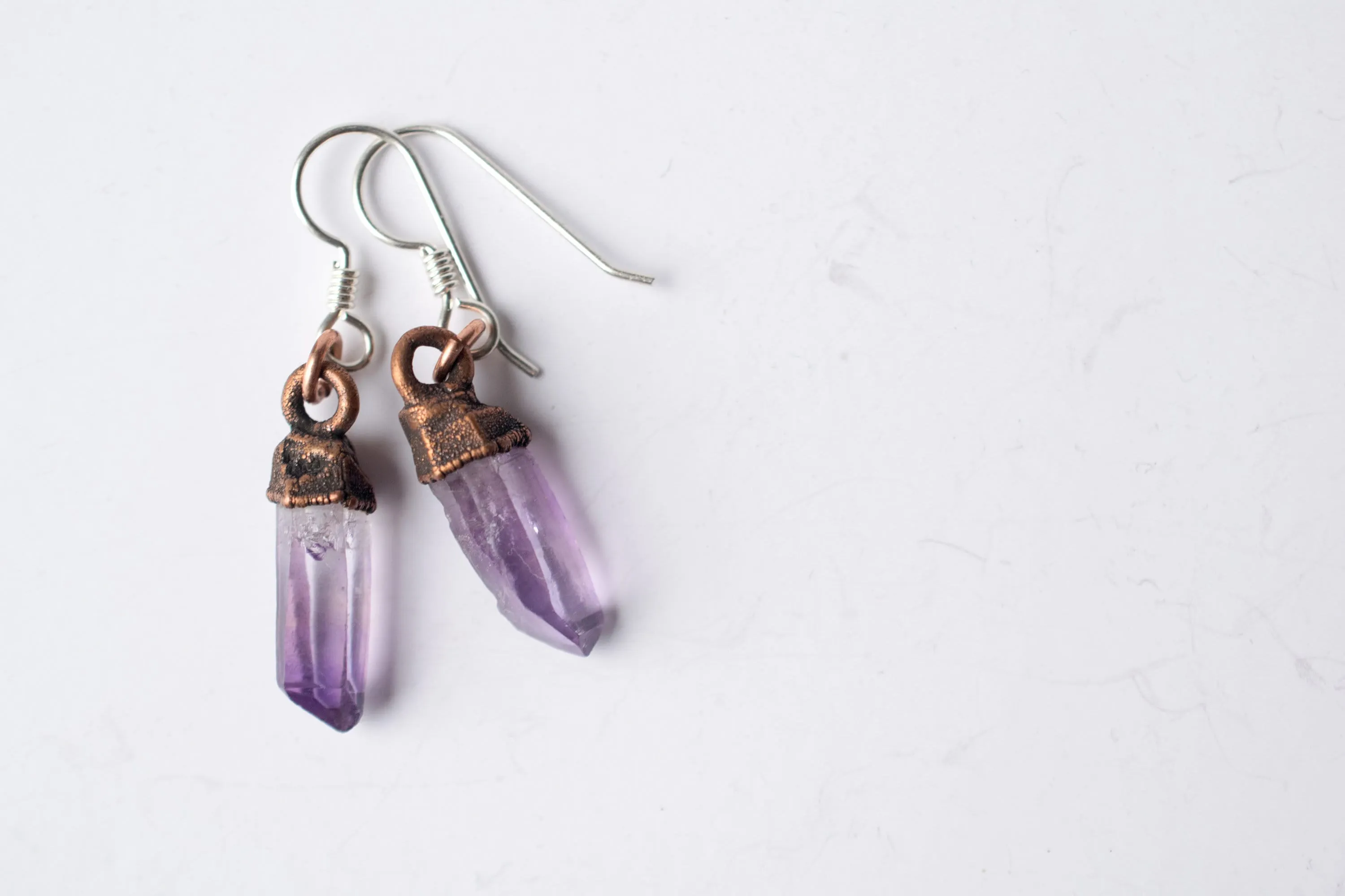 Vera Cruz Amethyst earrings | Raw amethyst pendant earrings