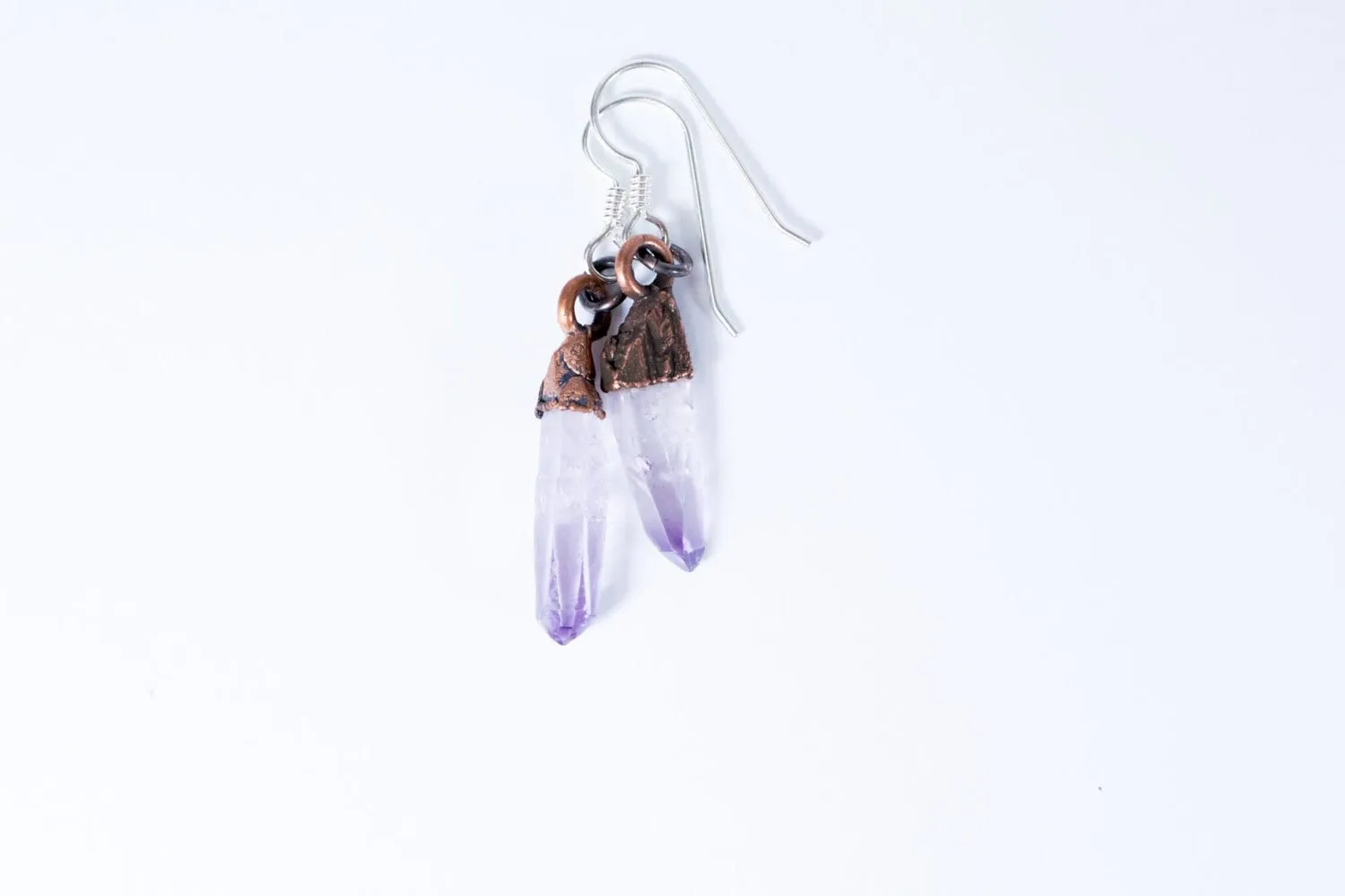 Vera Cruz Amethyst earrings | Raw amethyst pendant earrings