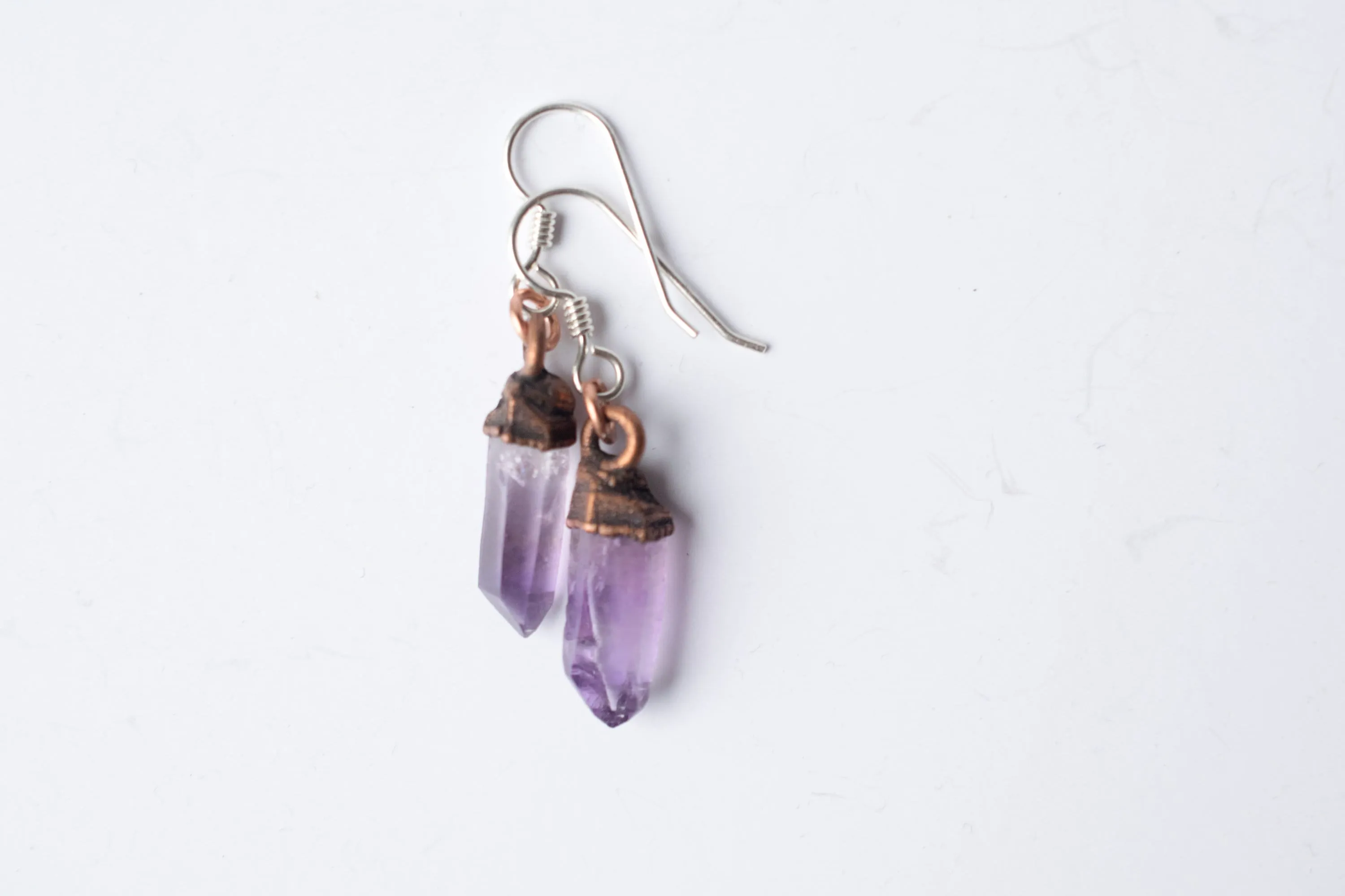 Vera Cruz Amethyst earrings | Raw amethyst pendant earrings