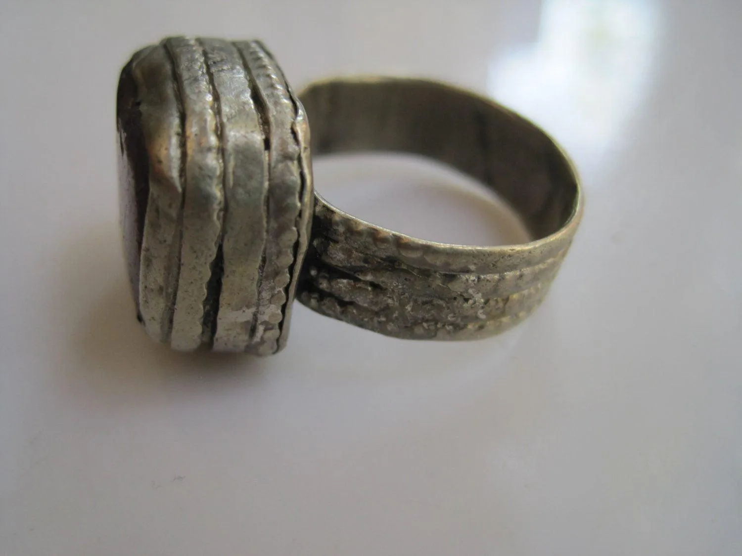 Vintage Bedouin Metal and Glass Ring - Size 8